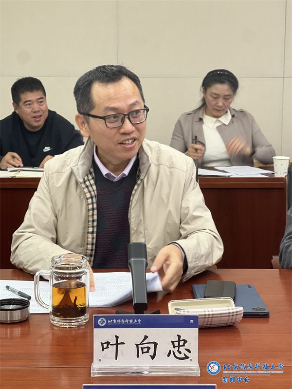 叶向忠4.jpg